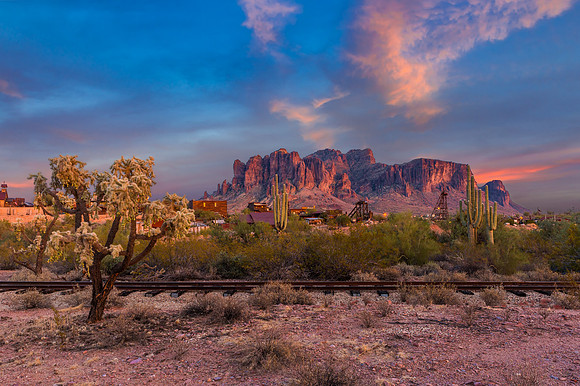 Sun Setting on the Superstitions