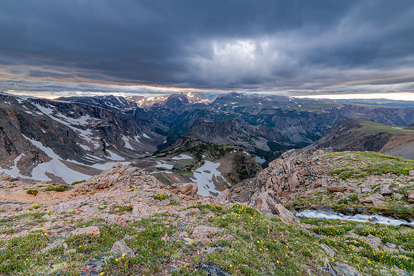 Bear Tooth Pass